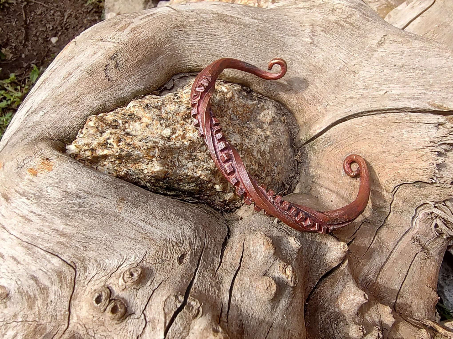 Handmade copper art bracelet