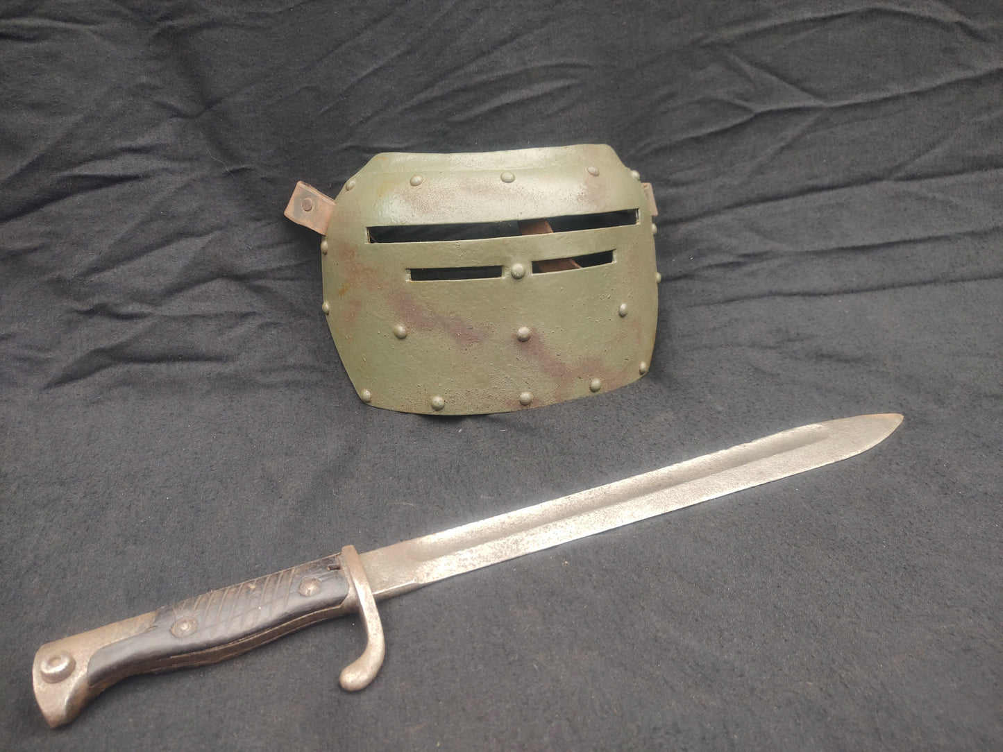 Ww1 face plate armor for german m16 m17 helmets realistic repro