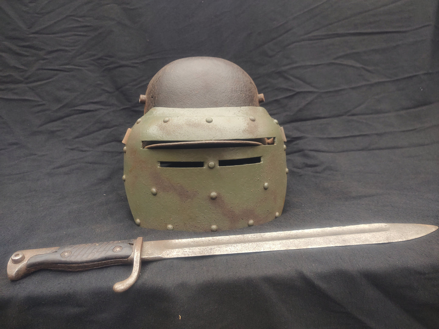 Ww1 face plate armor for german m16 m17 helmets realistic repro