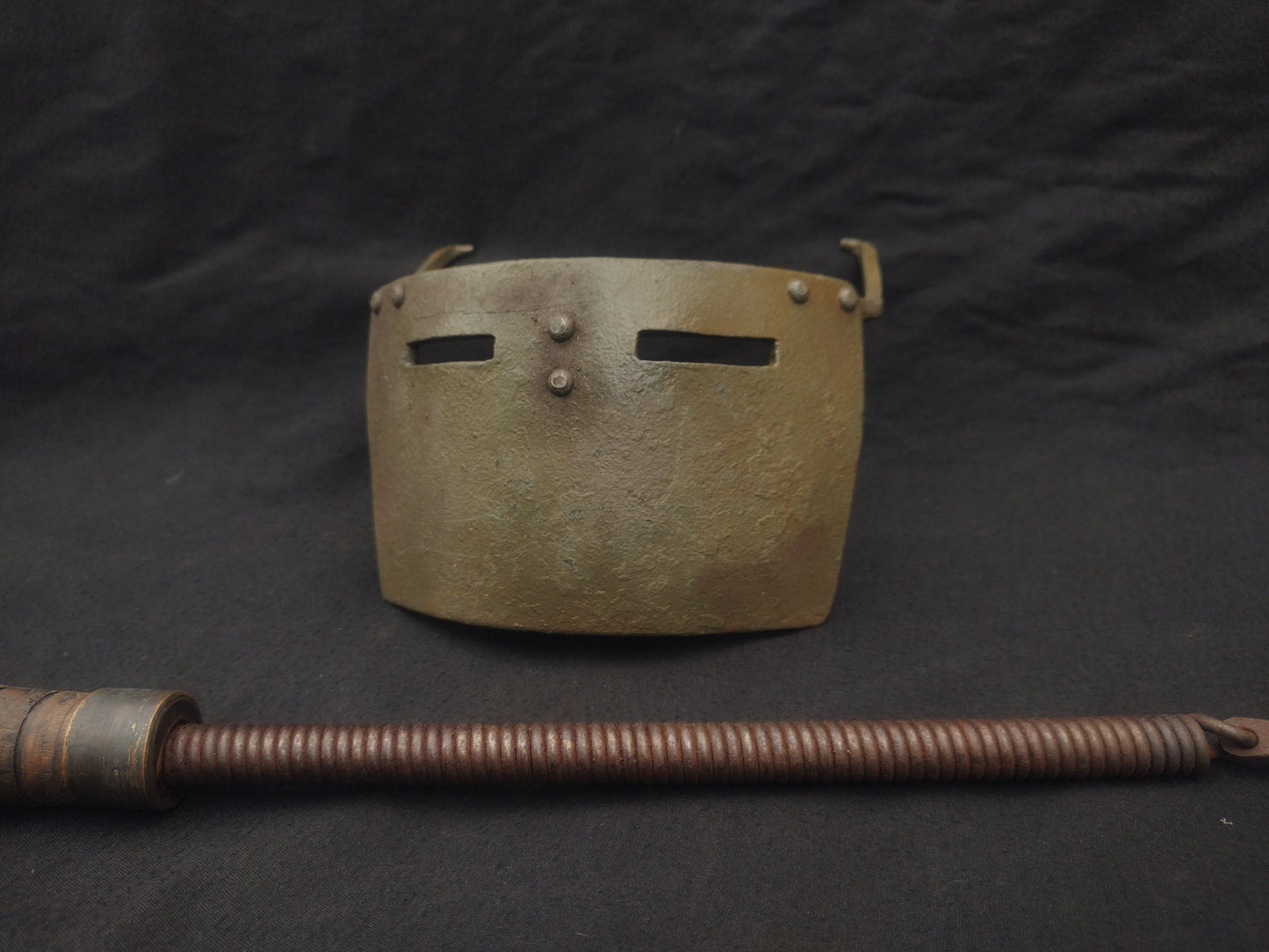 Ww1 face mask for M16 M17 german military helmets realistic reproduction War